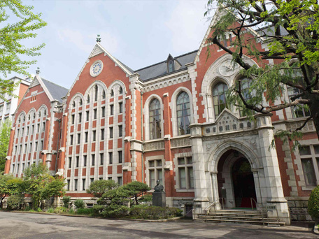 庆应义塾大学