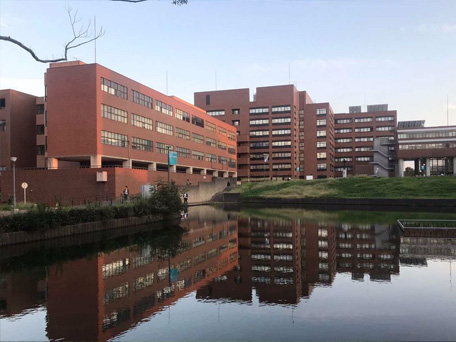 筑波大学